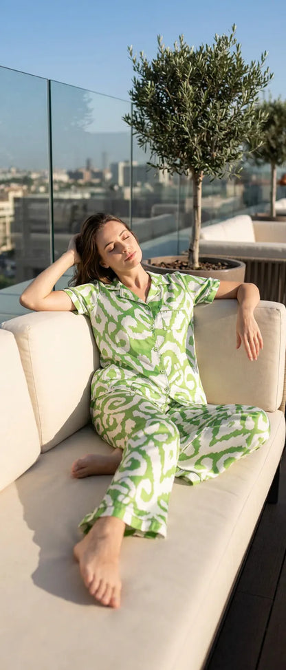 MV/0116 – Lime Serenity Satin Set