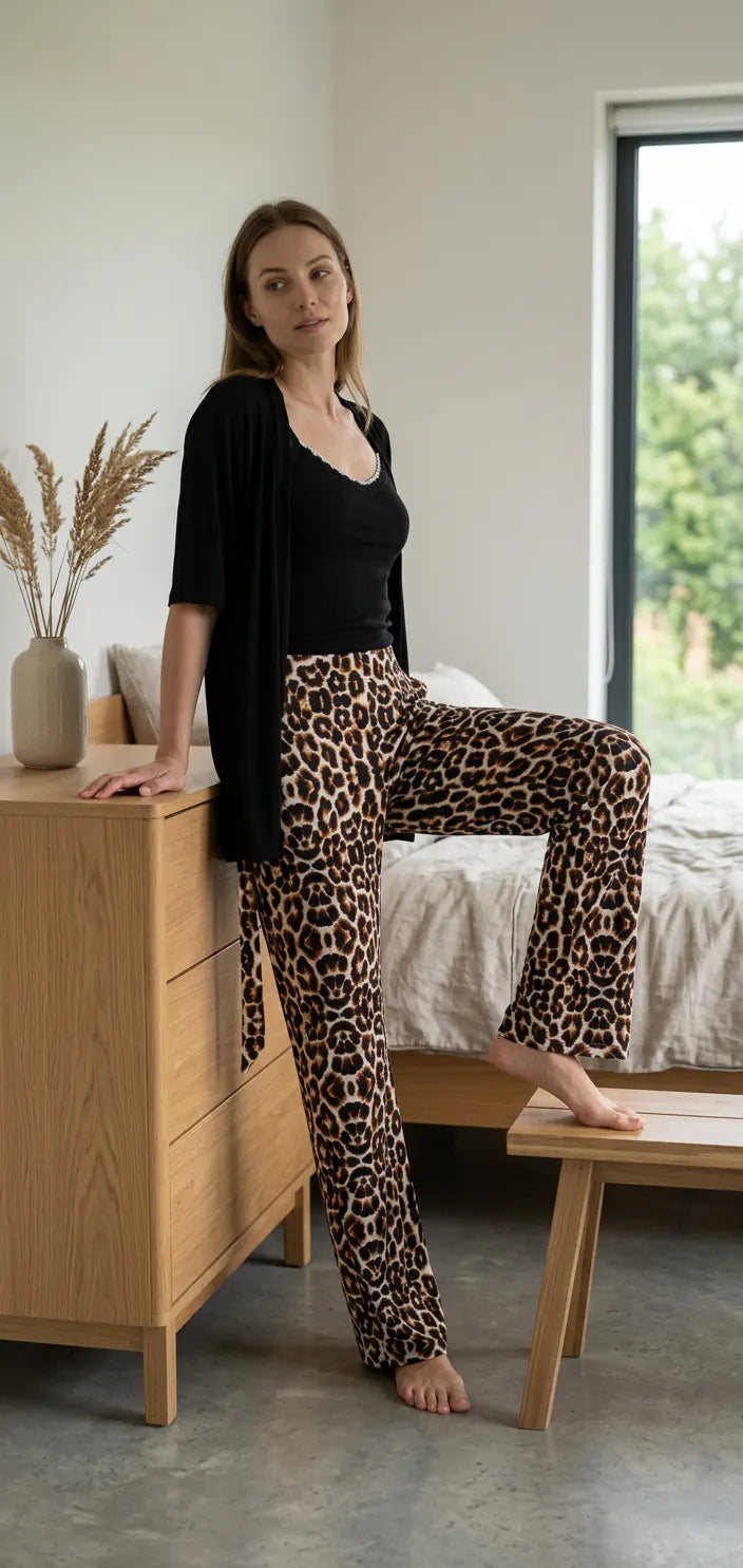 MV/005 – Wild Elegance Viscose Lounge Set
